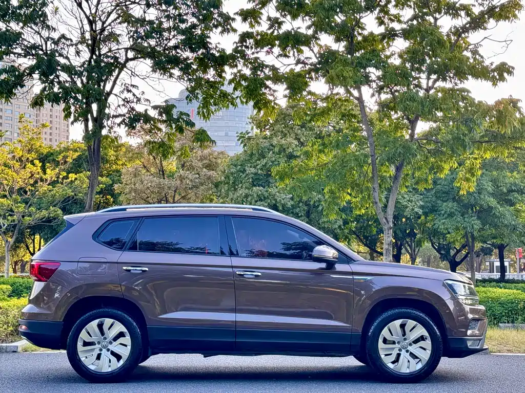 Volkswagen Tharu — фото 4