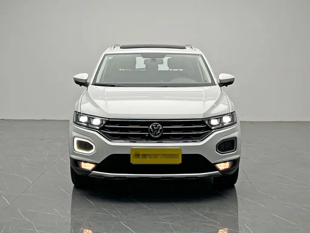 Volkswagen T-Roc — фото 2