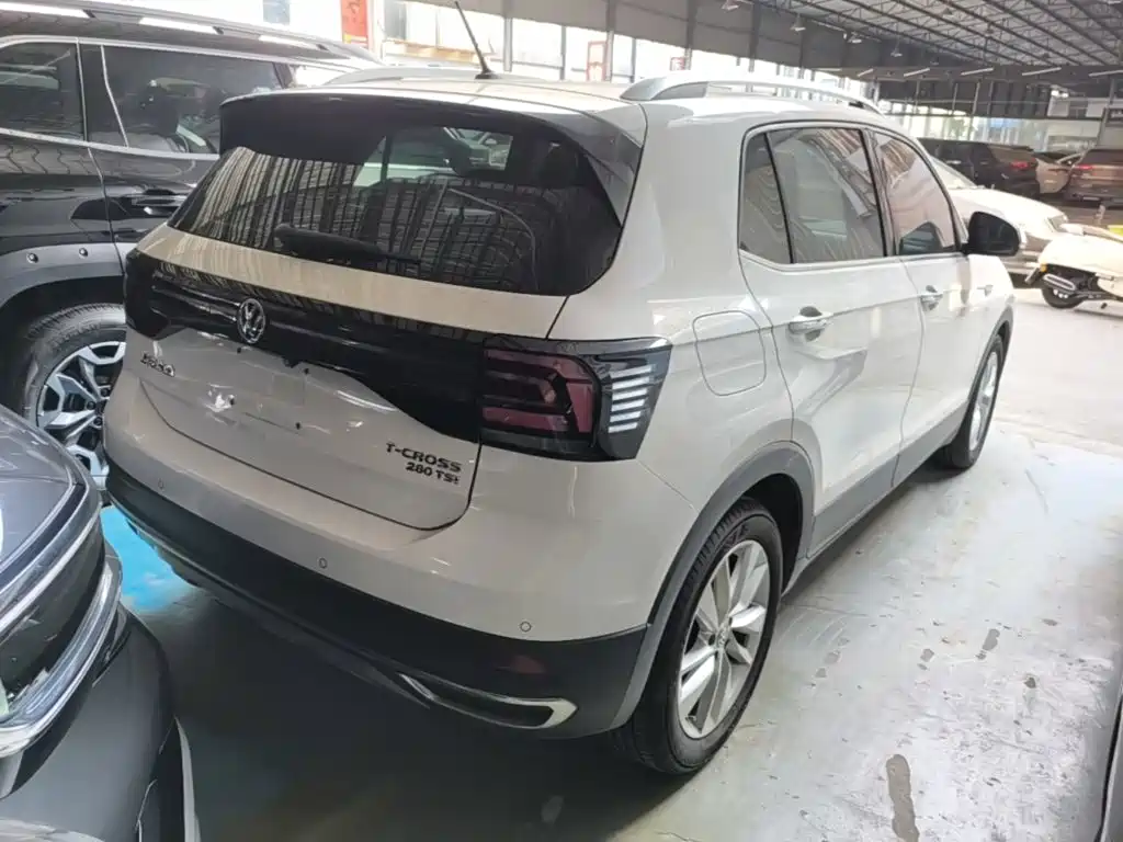 Volkswagen T-Cross — фото 6