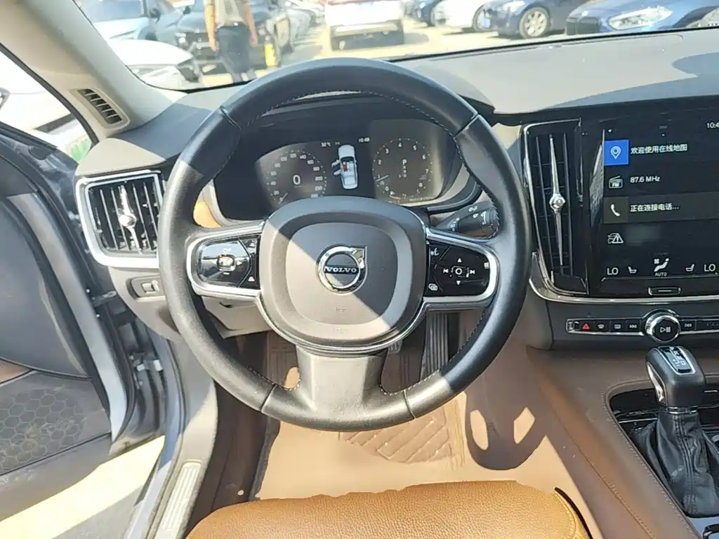 Volvo S90 — фото 10
