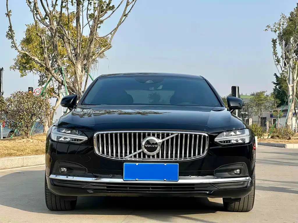 Volvo S90 — фото 2