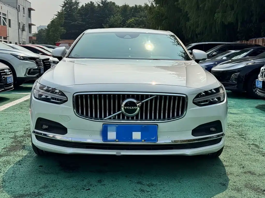 Volvo S90 — фото 2