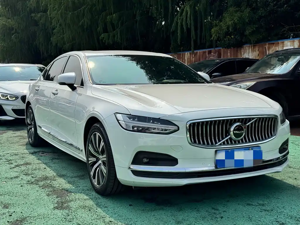 Volvo S90 — фото 3