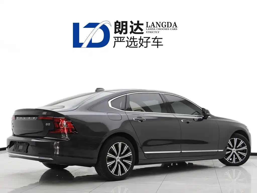 Volvo S90 — фото 8