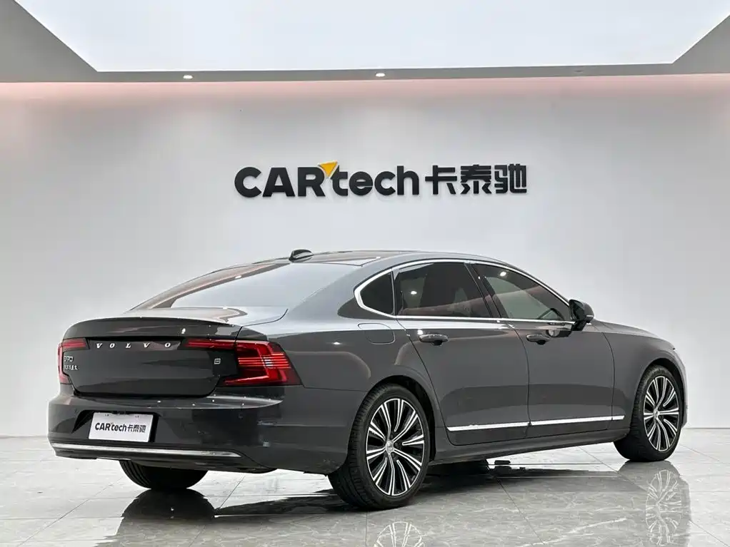 Volvo S90 — фото 5