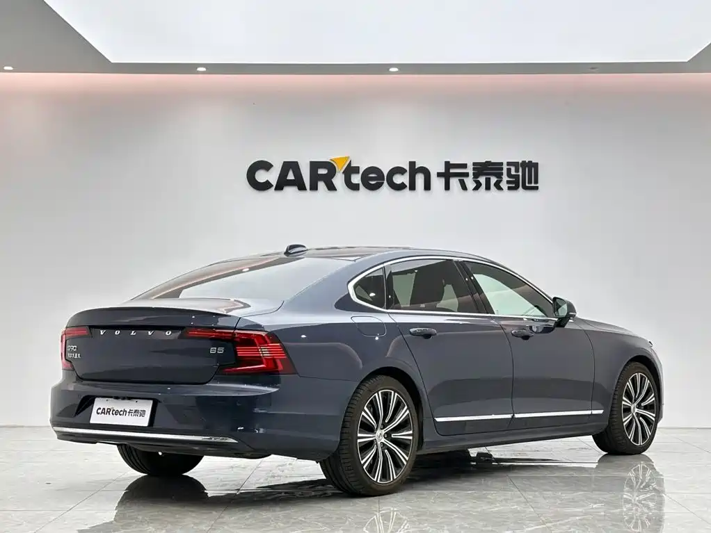 Volvo S90 — фото 5