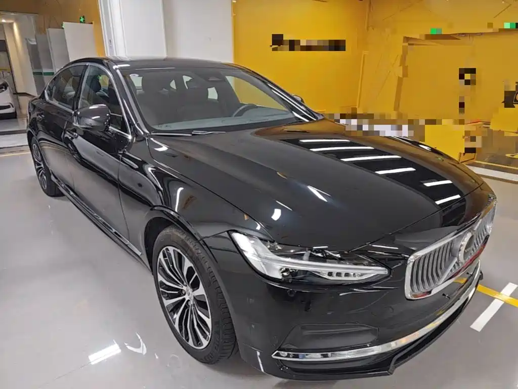 Volvo S90 — фото 3