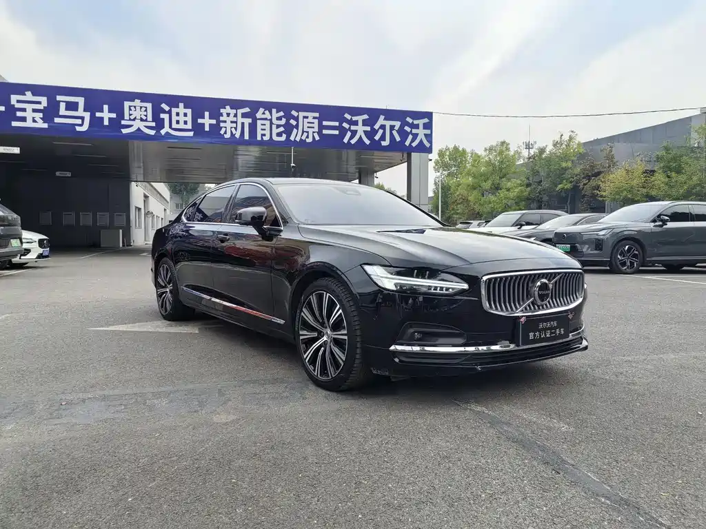 Volvo S90 — фото 3