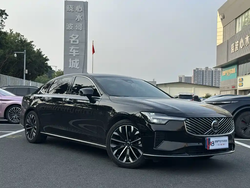 Volvo S90 — фото 2