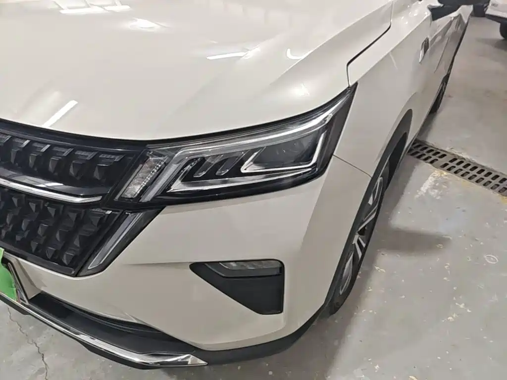 Wuling Xingchen — фото 23