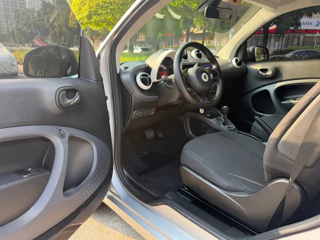 smart Smart Fortwo — фото 11