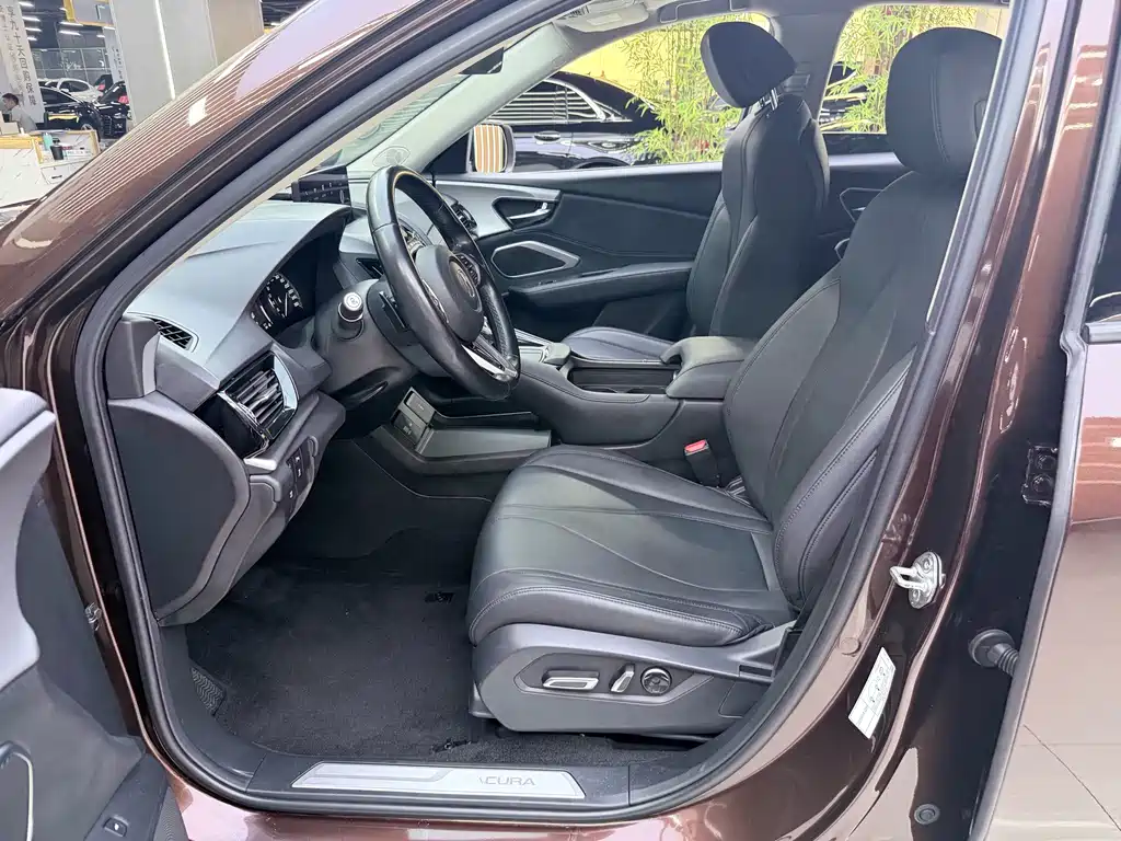 Acura RDX — фото 20