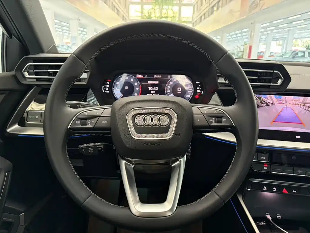 Audi A3 — фото 14