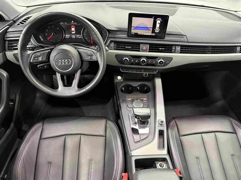 Audi A4L — фото 10