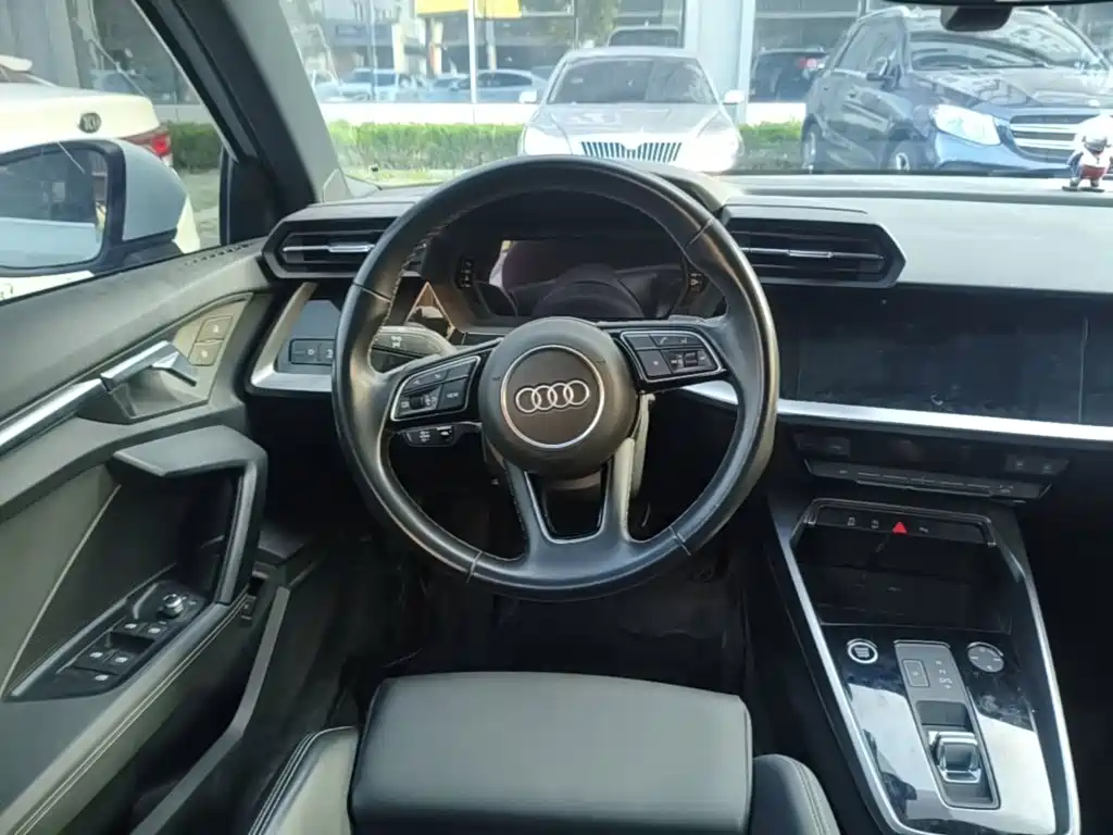 Audi A3 — фото 10