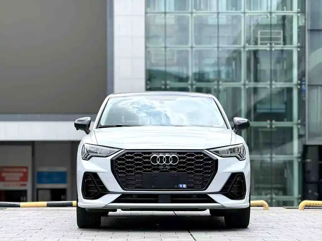 Audi Q3 Sportback — фото 2