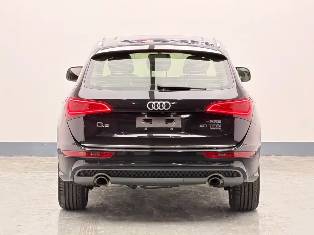 Audi Q5 — фото 5
