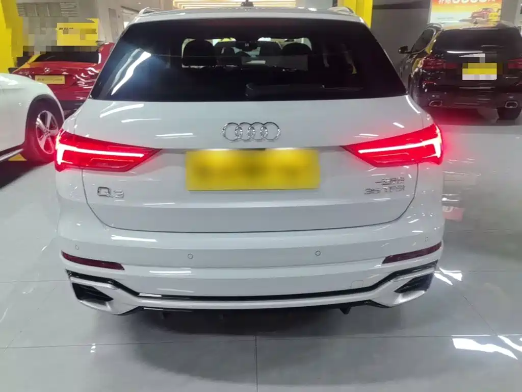 Audi Q3 — фото 5