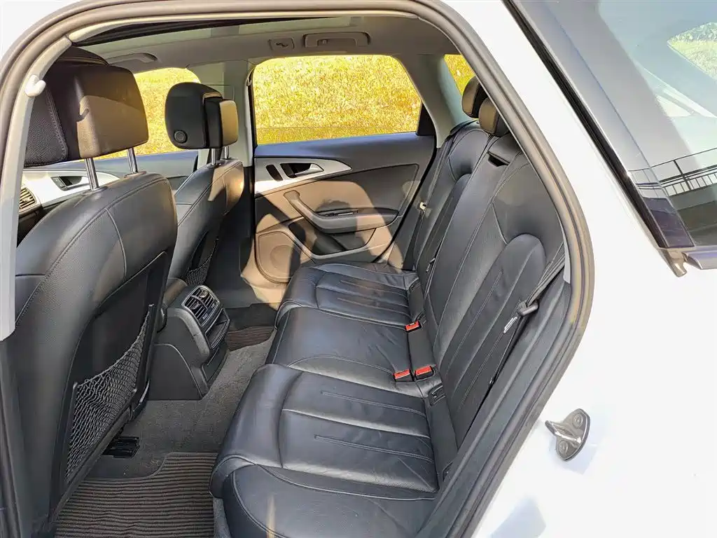 Audi A6 (Import) — фото 8