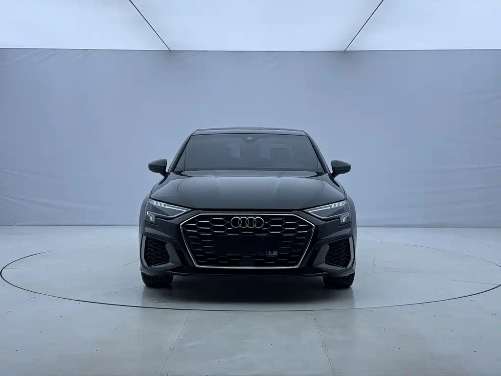 Audi A3 — фото 2