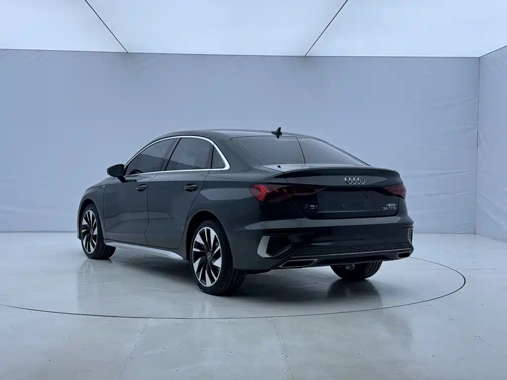 Audi A3 — фото 5