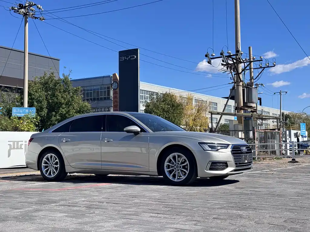 Audi A6L — фото 3