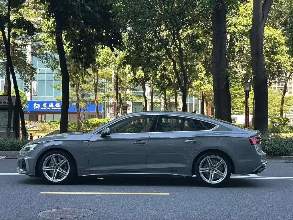 Audi A5 (Import) — фото 3