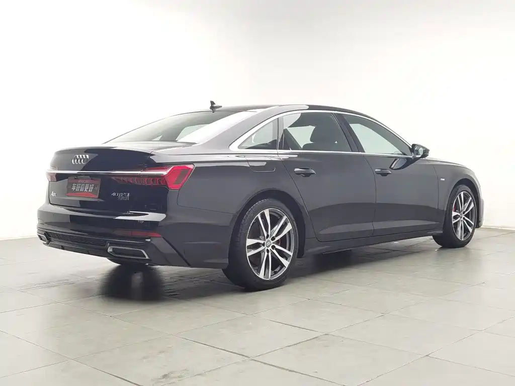 Audi A6L — фото 2