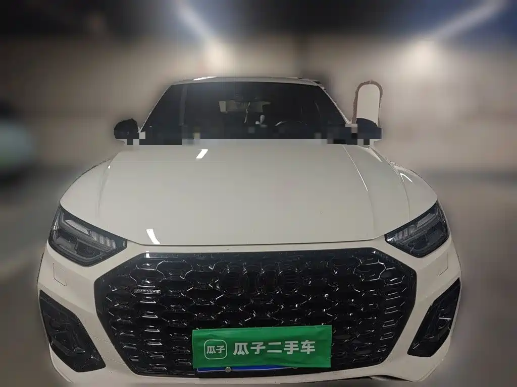 Audi Q5L Sportback — фото 2
