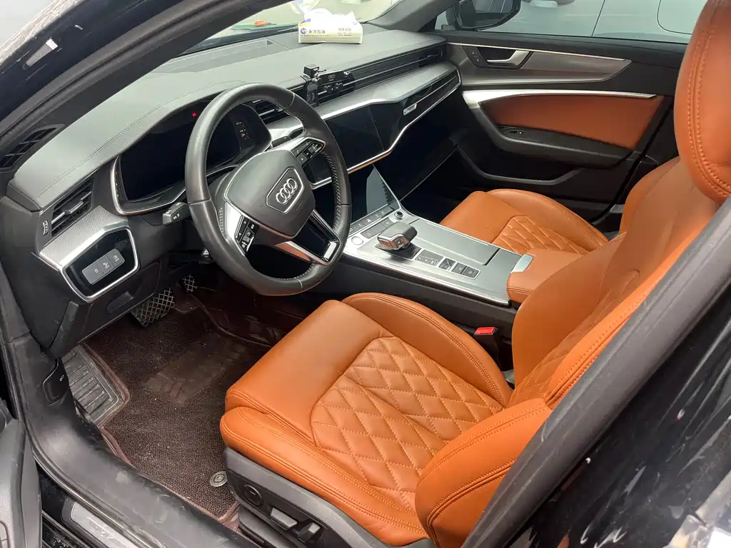 Audi A6L — фото 4