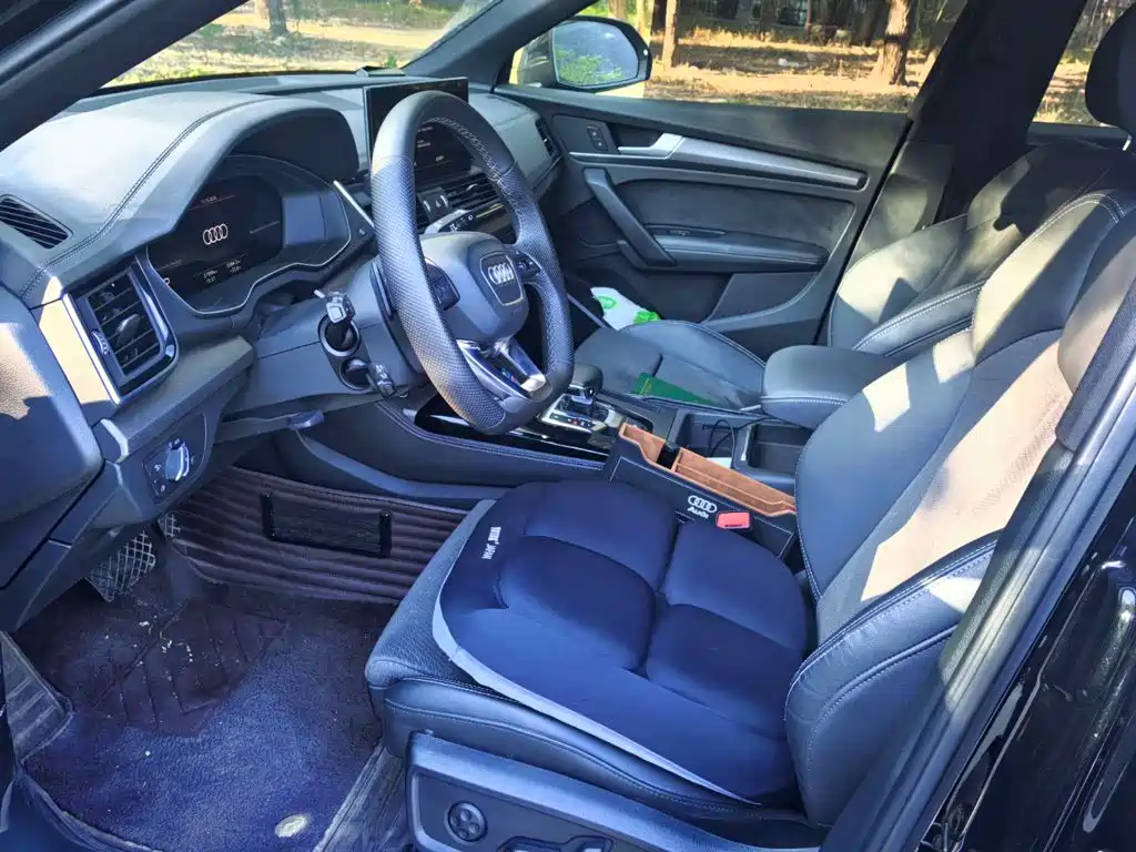Audi Q5L Sportback — фото 3