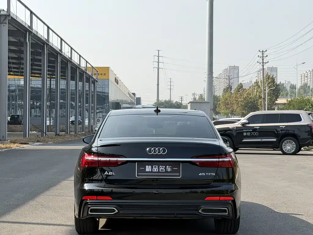 Audi A6L — фото 6