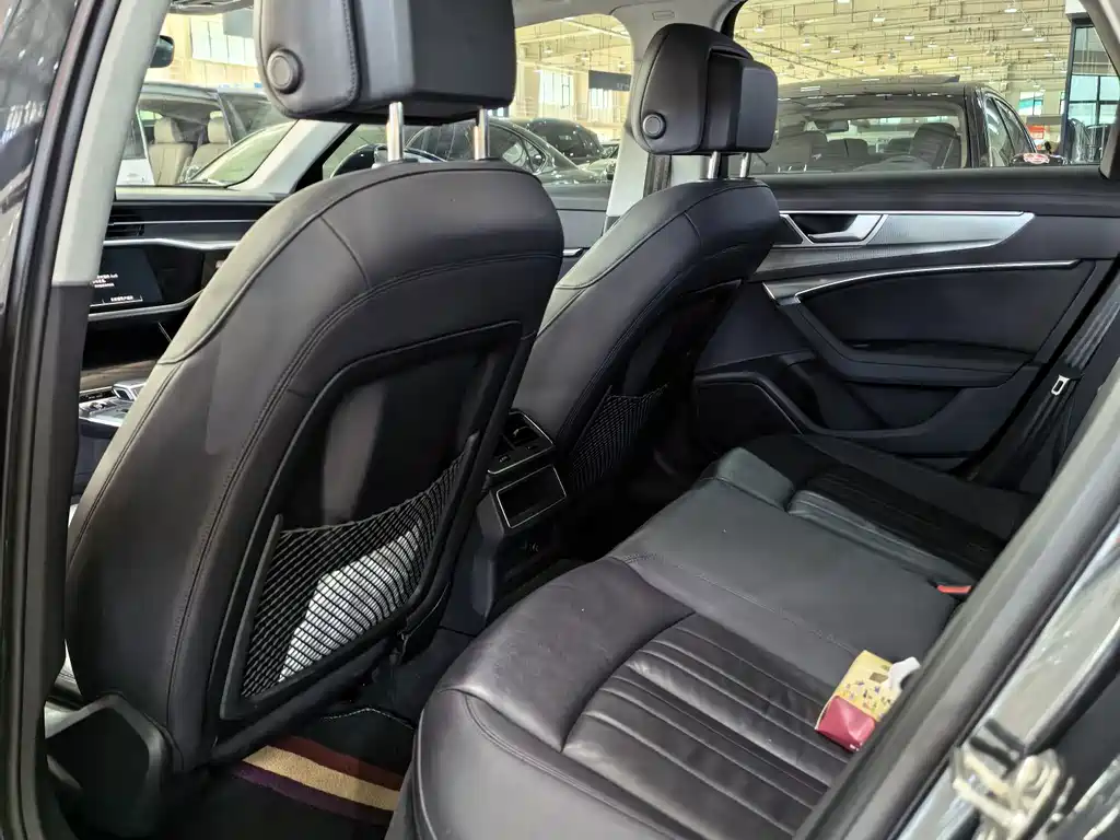 Audi A6 (Import) — фото 6