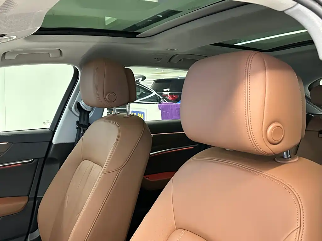 Audi A6 (Import) — фото 11