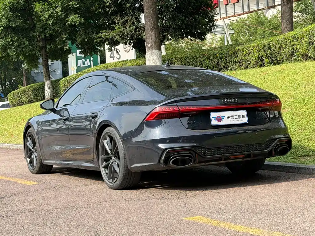 Audi A7 — фото 4