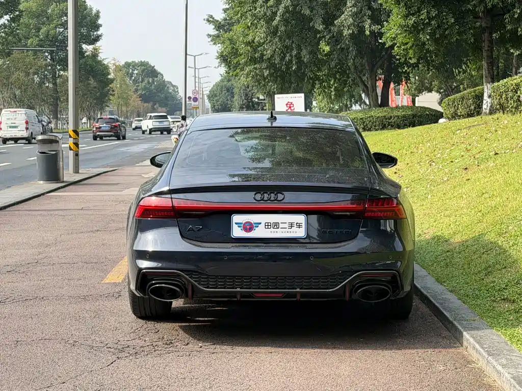 Audi A7 — фото 5