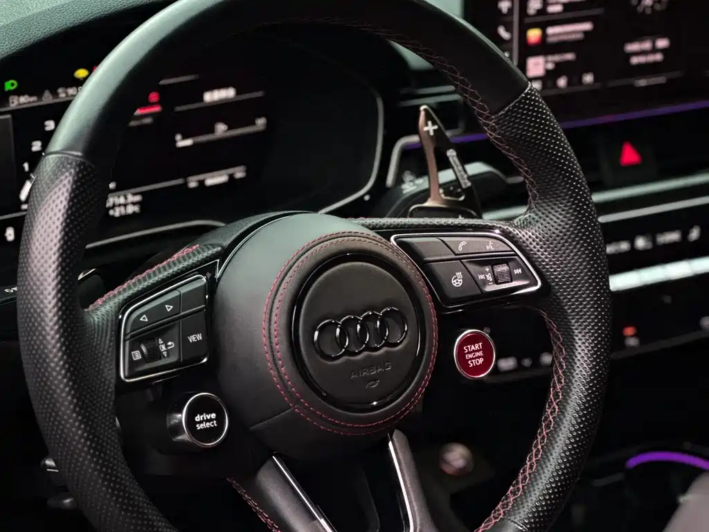 Audi S4 — фото 4