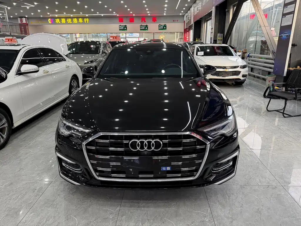 Audi A6L — фото 2
