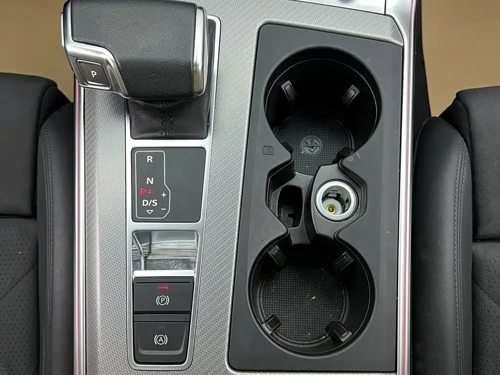 Audi A6 (Import) — фото 20