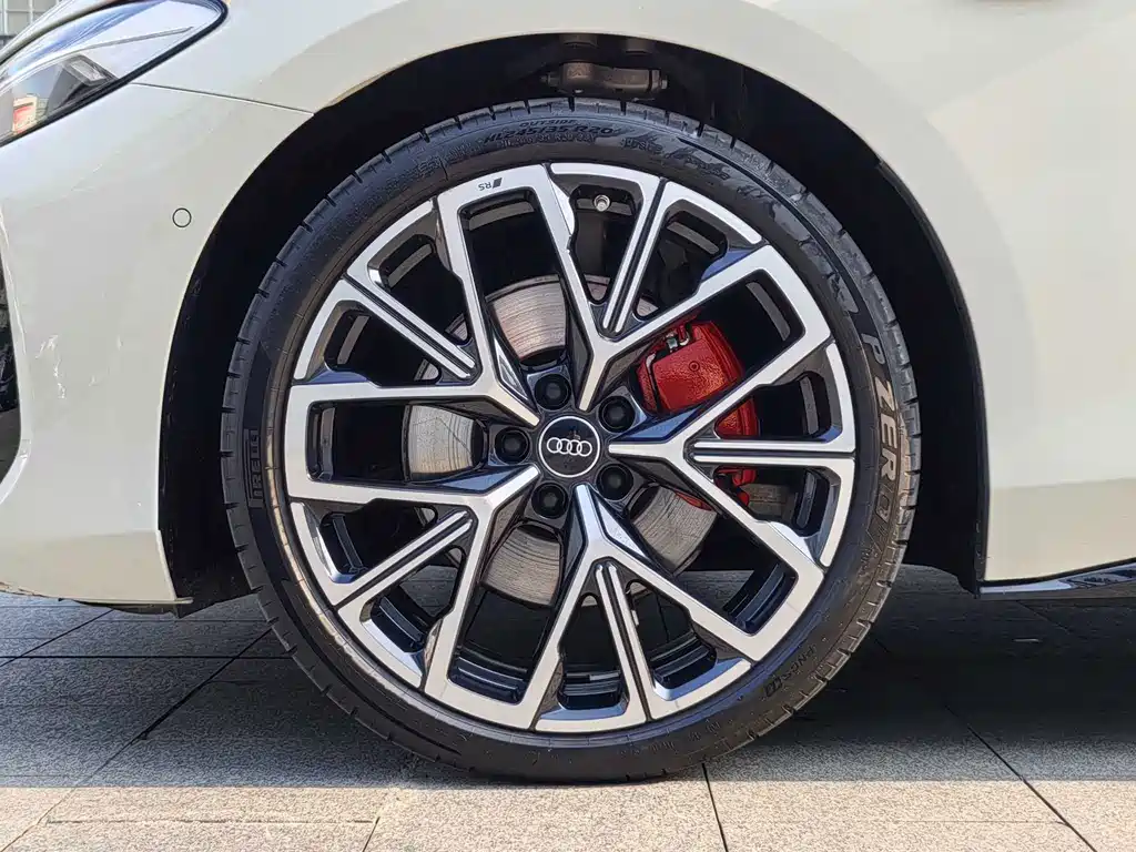 Audi A5L Sportback — фото 8