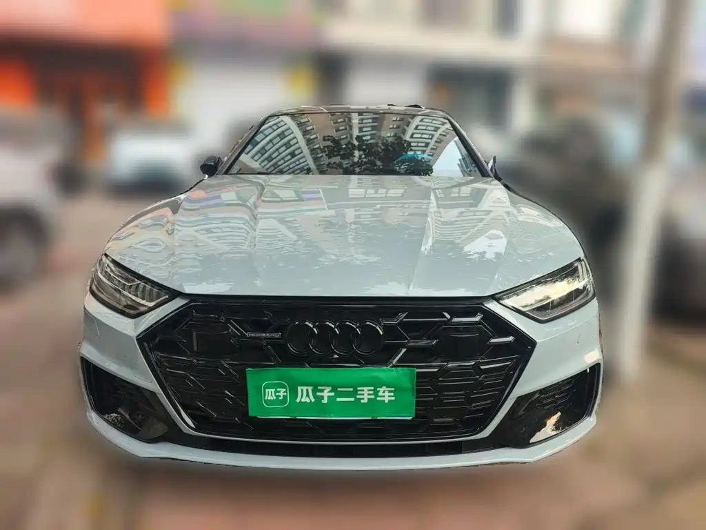 Audi A7L — фото 2