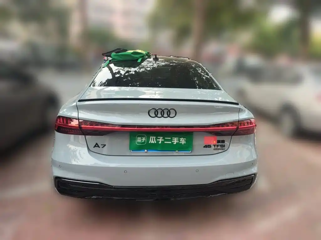 Audi A7L — фото 5