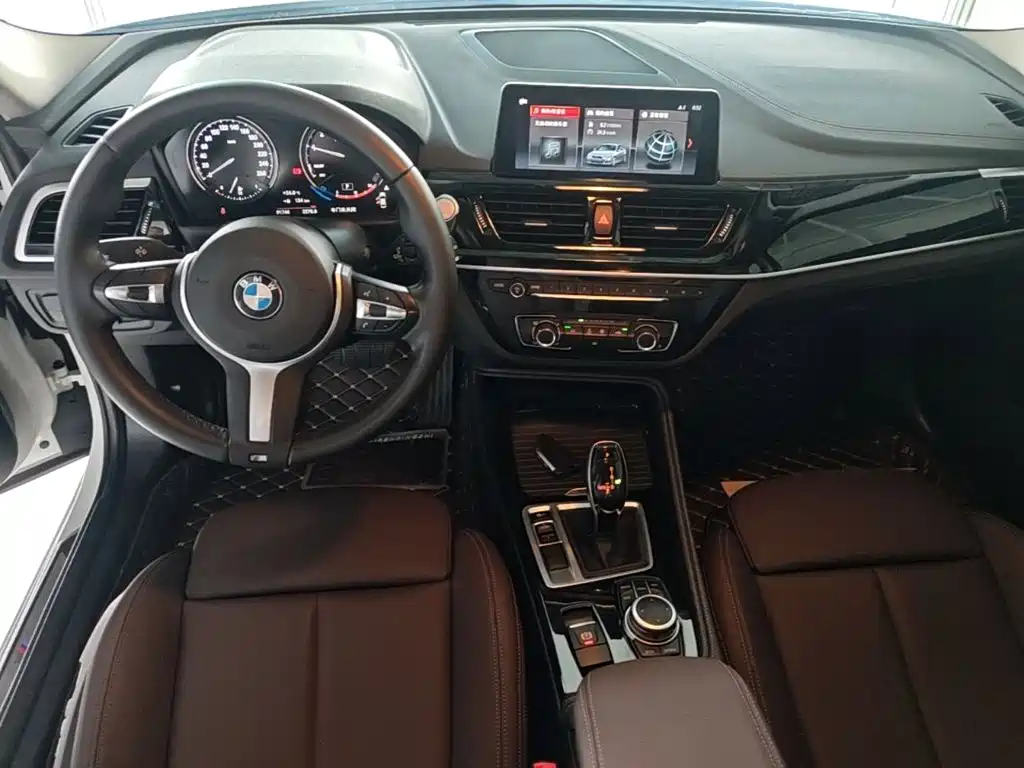 BMW 1 Series — фото 9