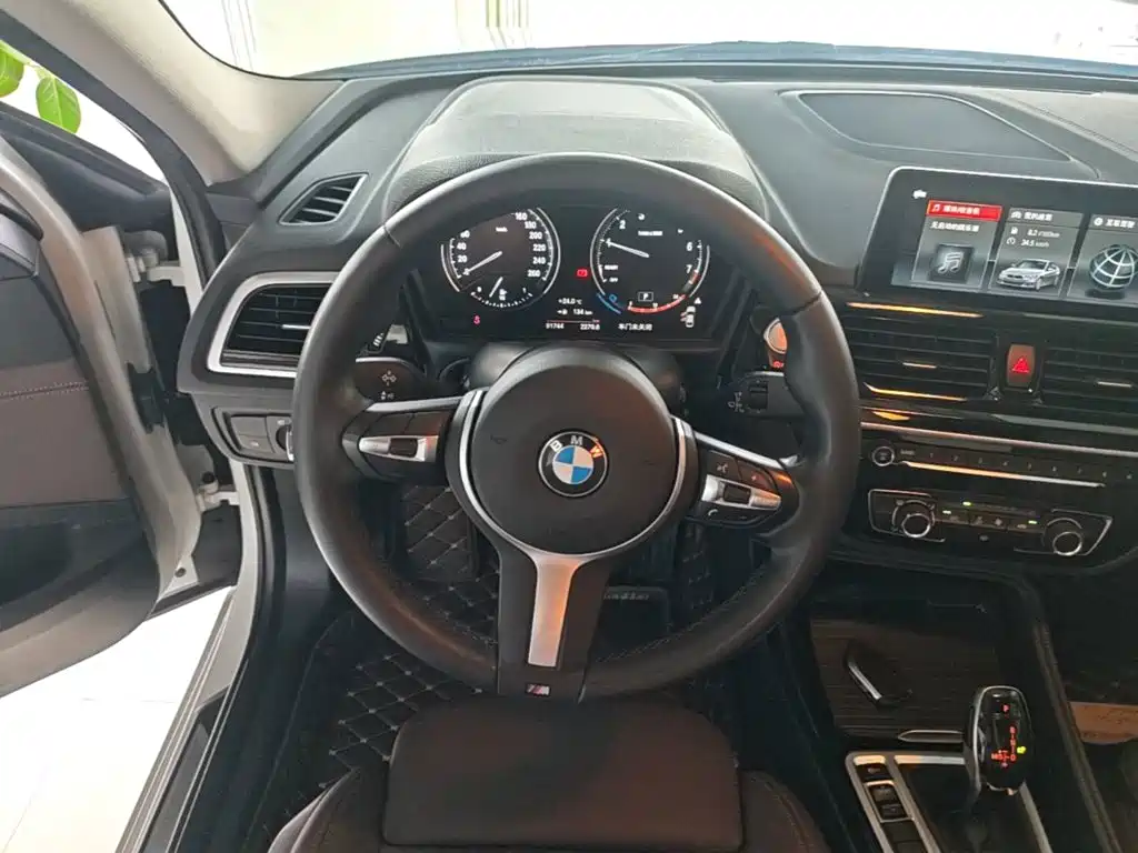 BMW 1 Series — фото 10