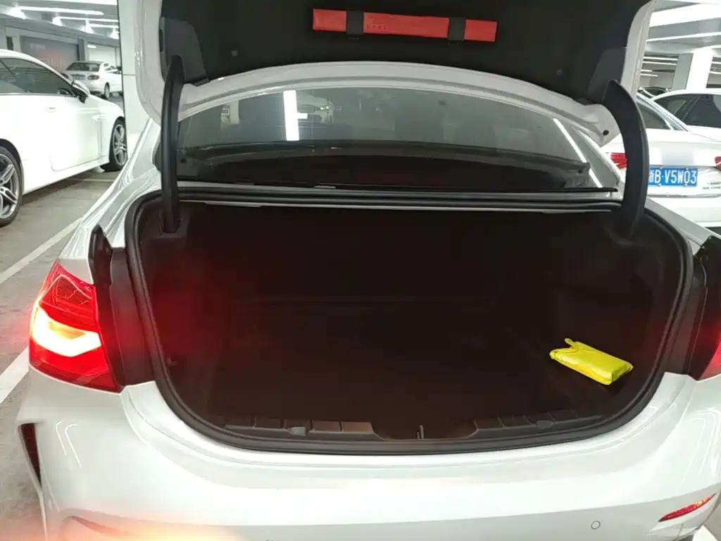 BMW 1 Series — фото 18