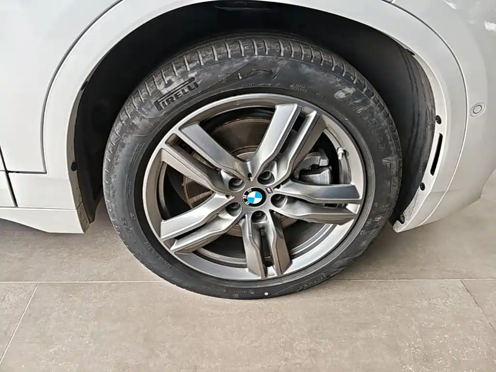 BMW X2 — фото 11