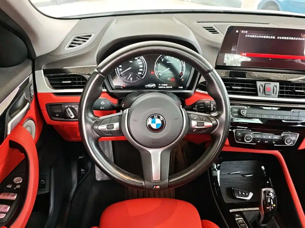BMW X2 — фото 14