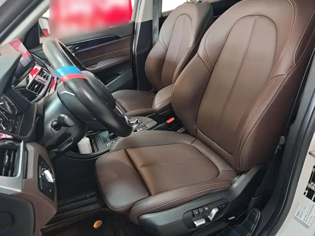 BMW X1 — фото 14
