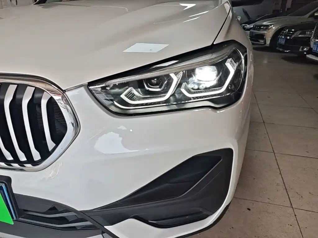 BMW X1 — фото 23