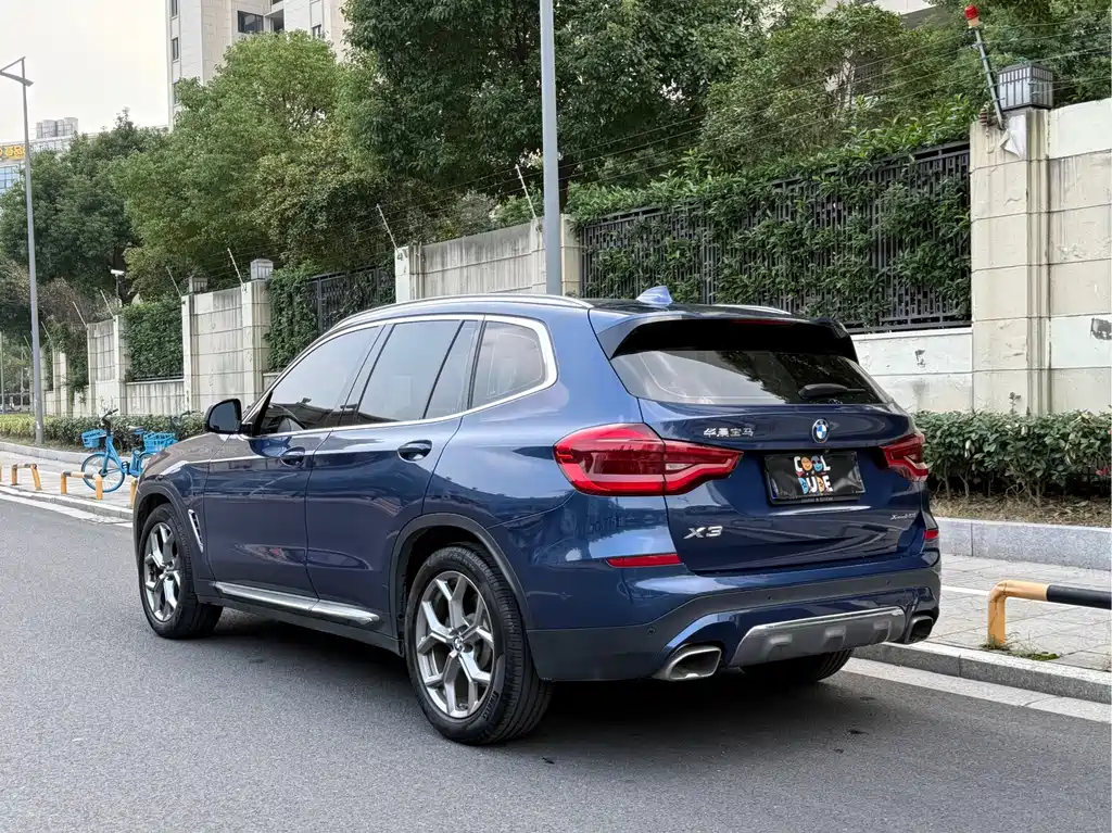 BMW X3 — фото 4